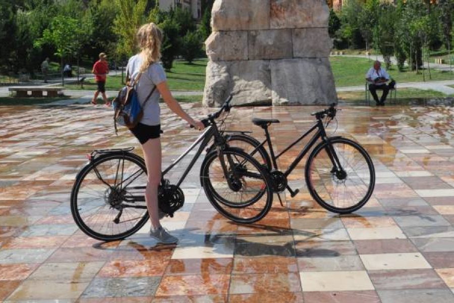 Tirana City Biking Tour